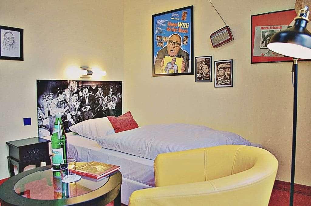 Retro - Art - Hotel Lunen Chambre photo